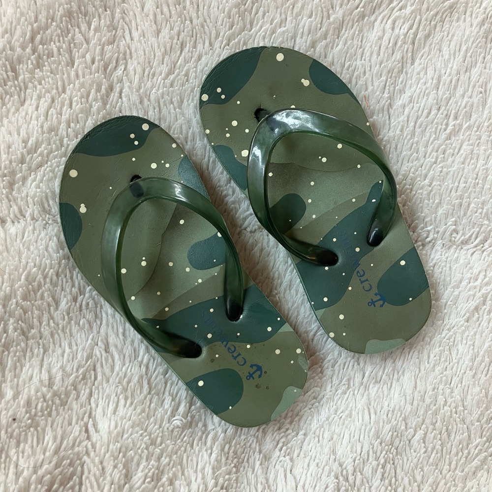 Crewcuts Kids Olive Camo Flip Flops